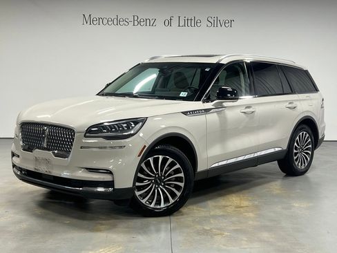 Used 2022 Lincoln Aviator Reserve w/ Elements Package Plus image 1