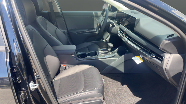 New 2026 Kia K4 EX FWD image 25