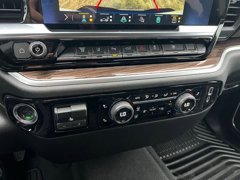 New 2026 Chevrolet Silverado 3500 LT w/ Texas Edition image 40