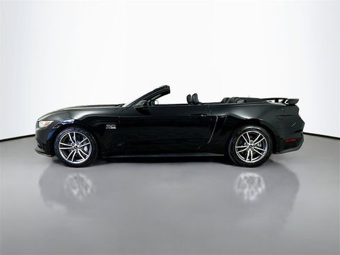 Used 2016 Ford Mustang GT Premium image 4