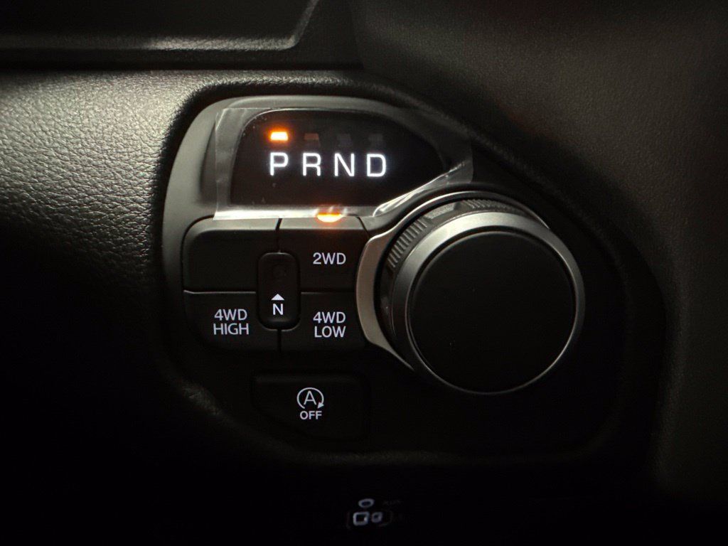 Used 2025 RAM 1500 Tradesman w/ Night Edition AWD/4WD image 23