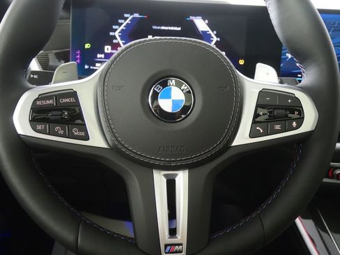 Used 2026 BMW X5 M60i image 21