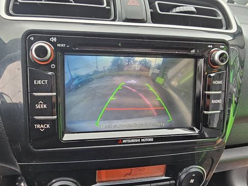Used 2018 Mitsubishi Mirage SE FWD image 31