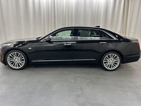 Used 2020 Cadillac CT6 Premium Luxury image 3