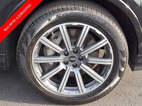 Used 2023 Audi Q7 2.0T Premium Plus w/ Premium Plus Package AWD/4WD image 15