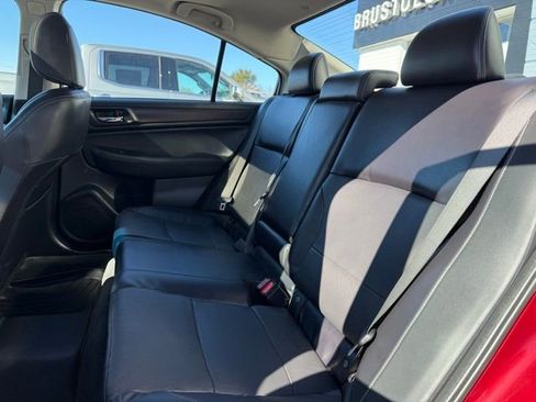 Used 2017 Subaru Legacy 2.5i Limited image 16