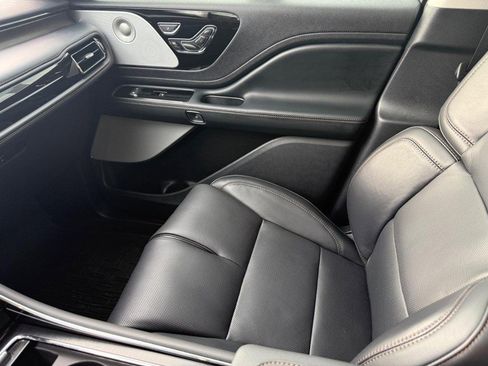 New 2025 Lincoln Aviator Reserve w/ Equipment Group 201A image 17