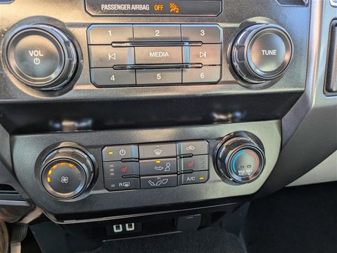 Used 2019 Ford F150 XLT w/ Equipment Group 302A Luxury image 27