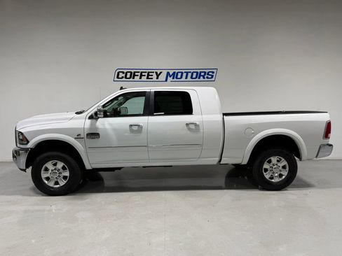 Used 2014 RAM 3500 Laramie Longhorn AWD/4WD image 3