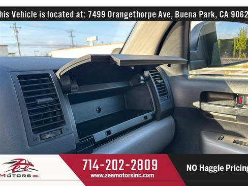 Used 2008 Toyota Sequoia SR5 RWD image 30
