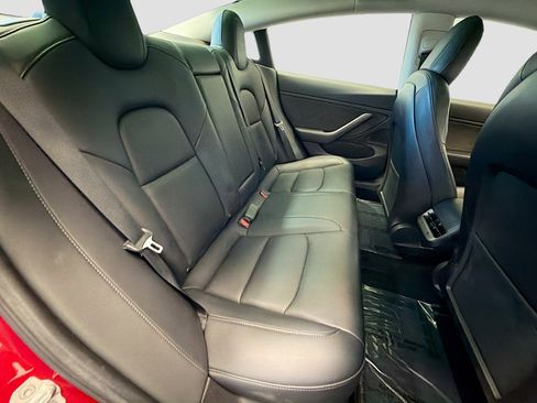 Used 2019 Tesla Model 3 Performance image 14
