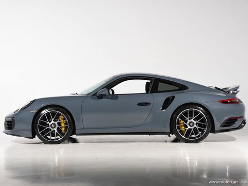 Used 2018 Porsche 911 Turbo S AWD/4WD image 7
