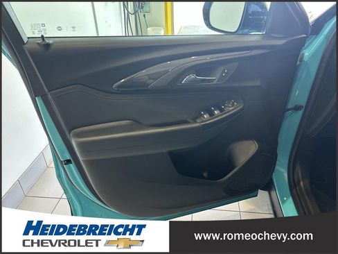 Certified 2022 Chevrolet TrailBlazer RS AWD/4WD image 10