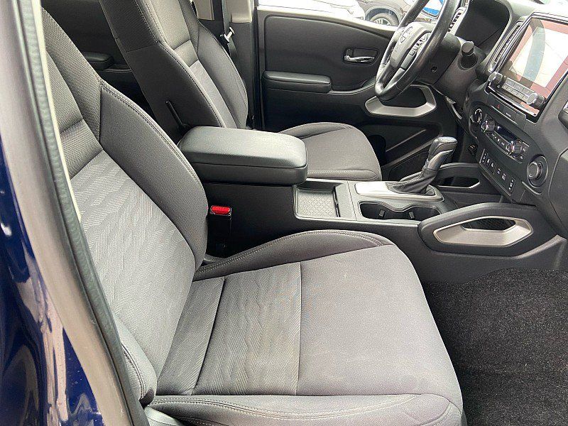 Used 2022 Nissan Frontier SV AWD/4WD image 27