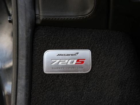 Used 2020 McLaren 720S Spider RWD image 36
