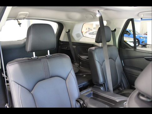 Certified 2023 Honda Pilot Touring image 22