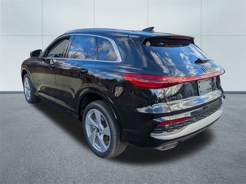 New 2025 Audi Q5 Premium Plus image 5