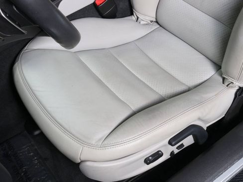 Used 2011 Chevrolet Corvette Grand Sport w/ Preferred Equipment Group RWD image 43