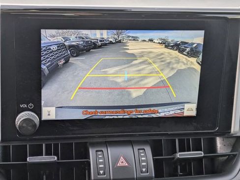 Used 2025 Toyota RAV4 XLE Premium image 18