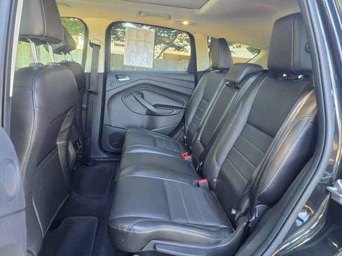 Used 2015 Ford Escape Titanium w/ Equipment Group 301A AWD/4WD image 24