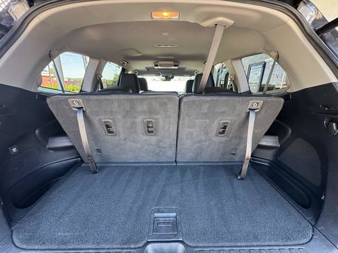 Used 2019 Honda Pilot Touring image 13