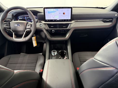 New 2026 Ford Explorer ST-Line RWD image 8