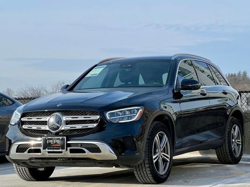Certified 2022 Mercedes-Benz GLC 300 4MATIC image 3