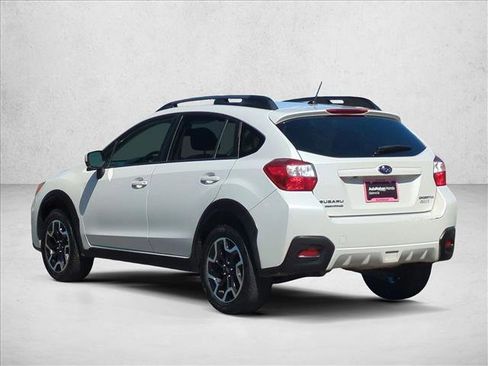 Used 2017 Subaru Crosstrek 2.0i Premium image 8