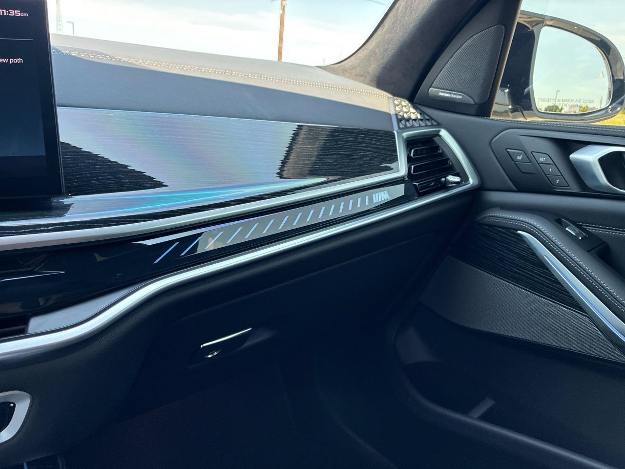 Used 2025 BMW X7 M60i w/ Executive Package AWD/4WD image 48