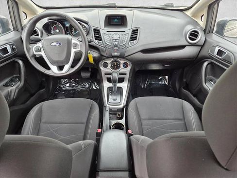 Used 2015 Ford Fiesta SE FWD image 18