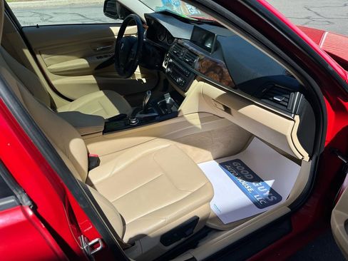 Used 2013 BMW 328i Sedan RWD image 21