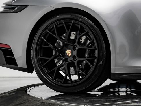 Used 2024 Porsche 911 Carrera GTS image 92