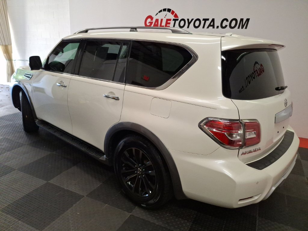 Used 2018 Nissan Armada Platinum w/ Captain Seat Package RWD image 10