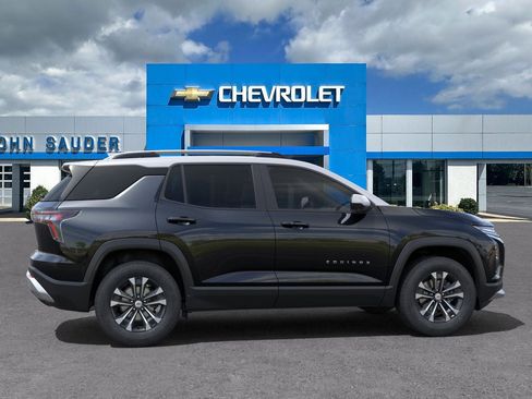 New 2025 Chevrolet Equinox LT w/ Convenience Package II image 5