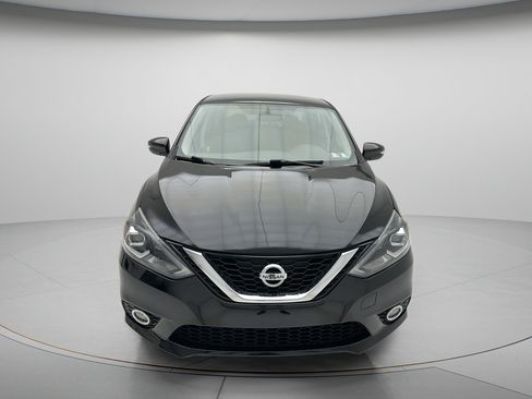 Used 2017 Nissan Sentra SR FWD image 2