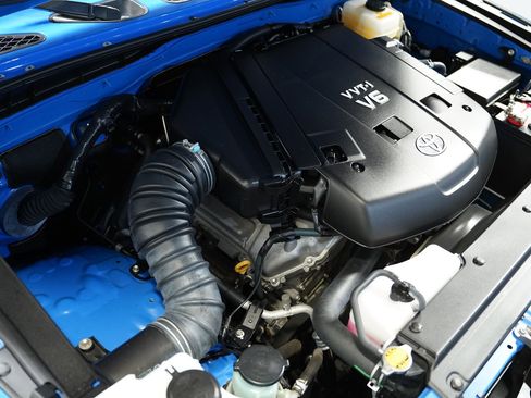 Used 2008 Toyota FJ Cruiser image 27