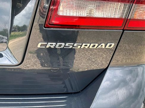 Used 2018 Dodge Journey Crossroad AWD/4WD image 23
