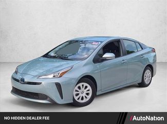 Certified 2022 Toyota Prius LE FWD video 1