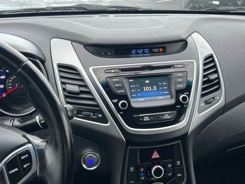 Used 2016 Hyundai Elantra Value Edition image 18