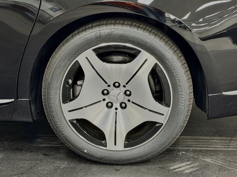 New 2026 Mercedes-Benz Maybach S 680 4MATIC image 17