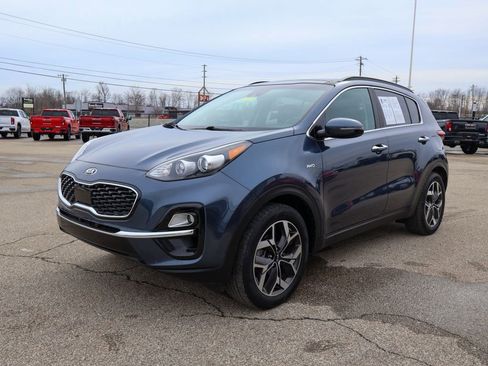 Used 2021 Kia Sportage EX w/ EX Technology Package image 23