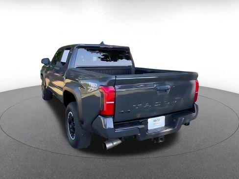 Used 2024 Toyota Tacoma TRD Off-Road AWD/4WD image 11
