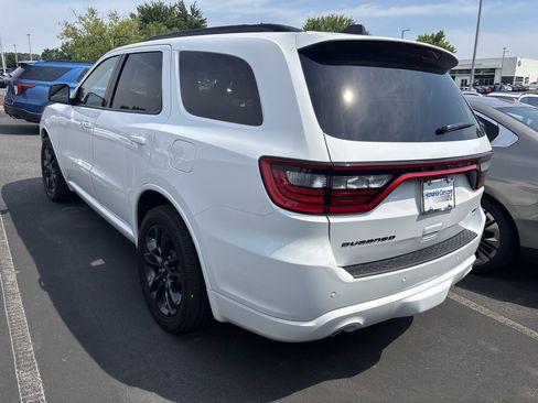Used 2025 Dodge Durango GT w/ Blacktop Package RWD image 19