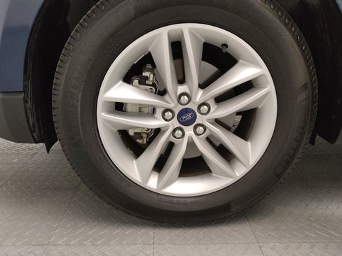 Used 2017 Ford Edge SEL w/ Cargo Accessory Package image 31