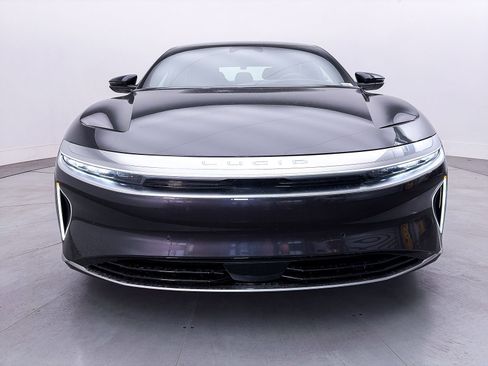 Used 2024 Lucid Air Touring AWD/4WD image 11