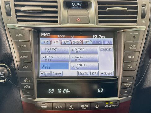Used 2012 Lexus LS 460 AWD w/ Luxury Value Edition image 15