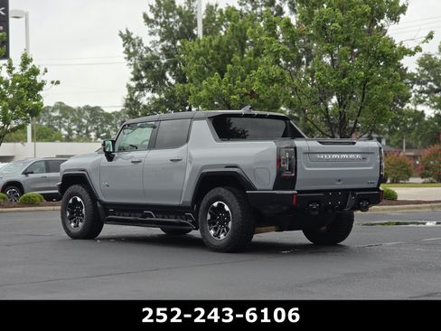 Used 2025 GMC Hummer EV 3X w/ Extreme Off-Road Package AWD/4WD image 5