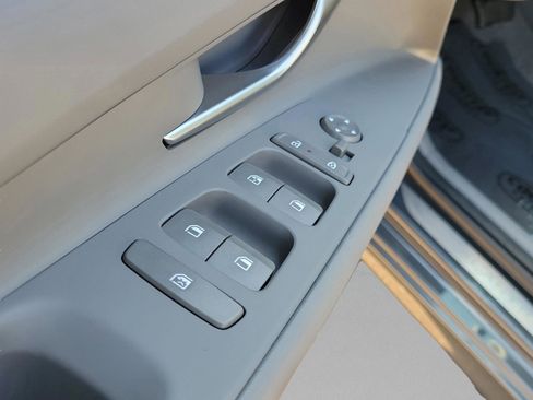 New 2026 Hyundai Elantra Blue image 15