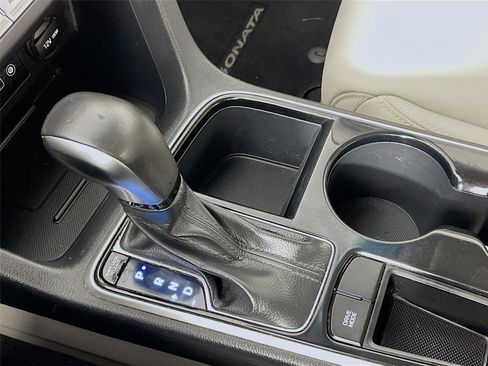 Used 2019 Hyundai Sonata SEL image 18