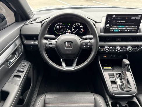 Used 2025 Honda CR-V Sport-L image 14